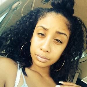 Meet your Posher, Melody